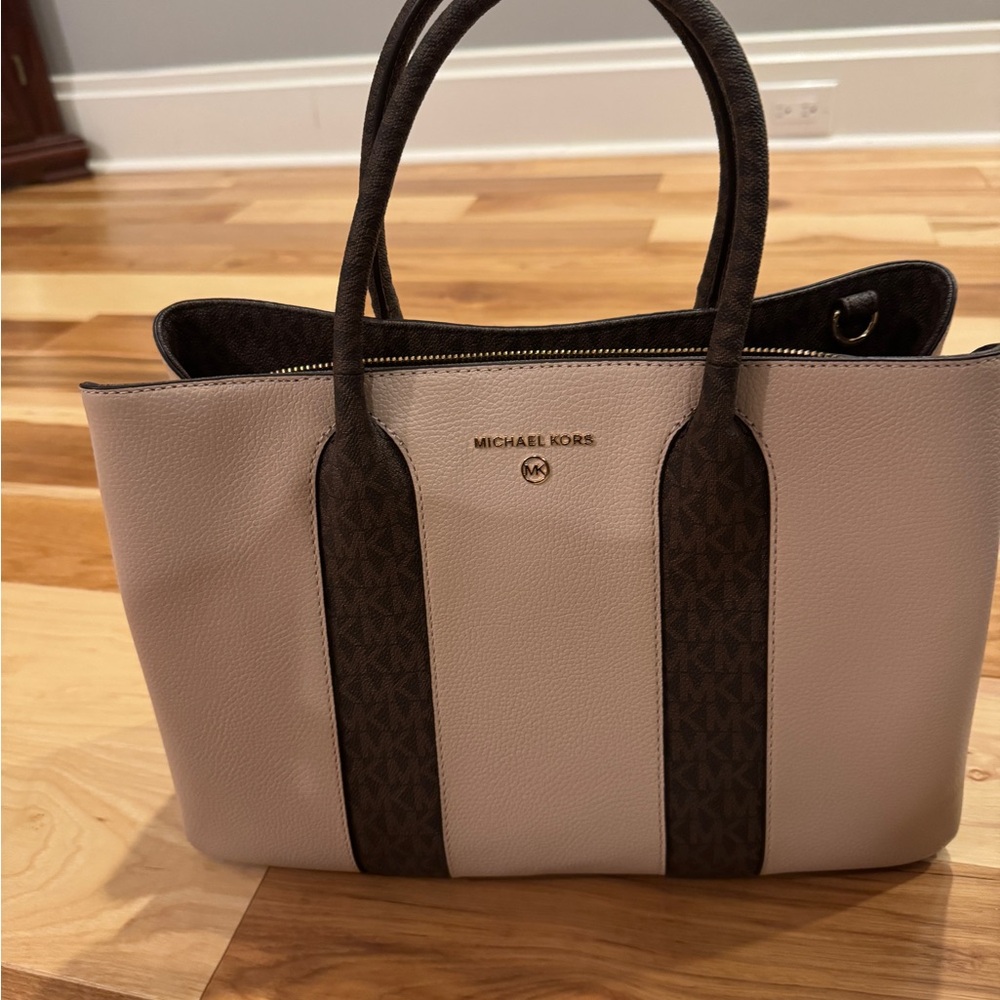 Michael Kors Women's Cream and Brown Tote Bag